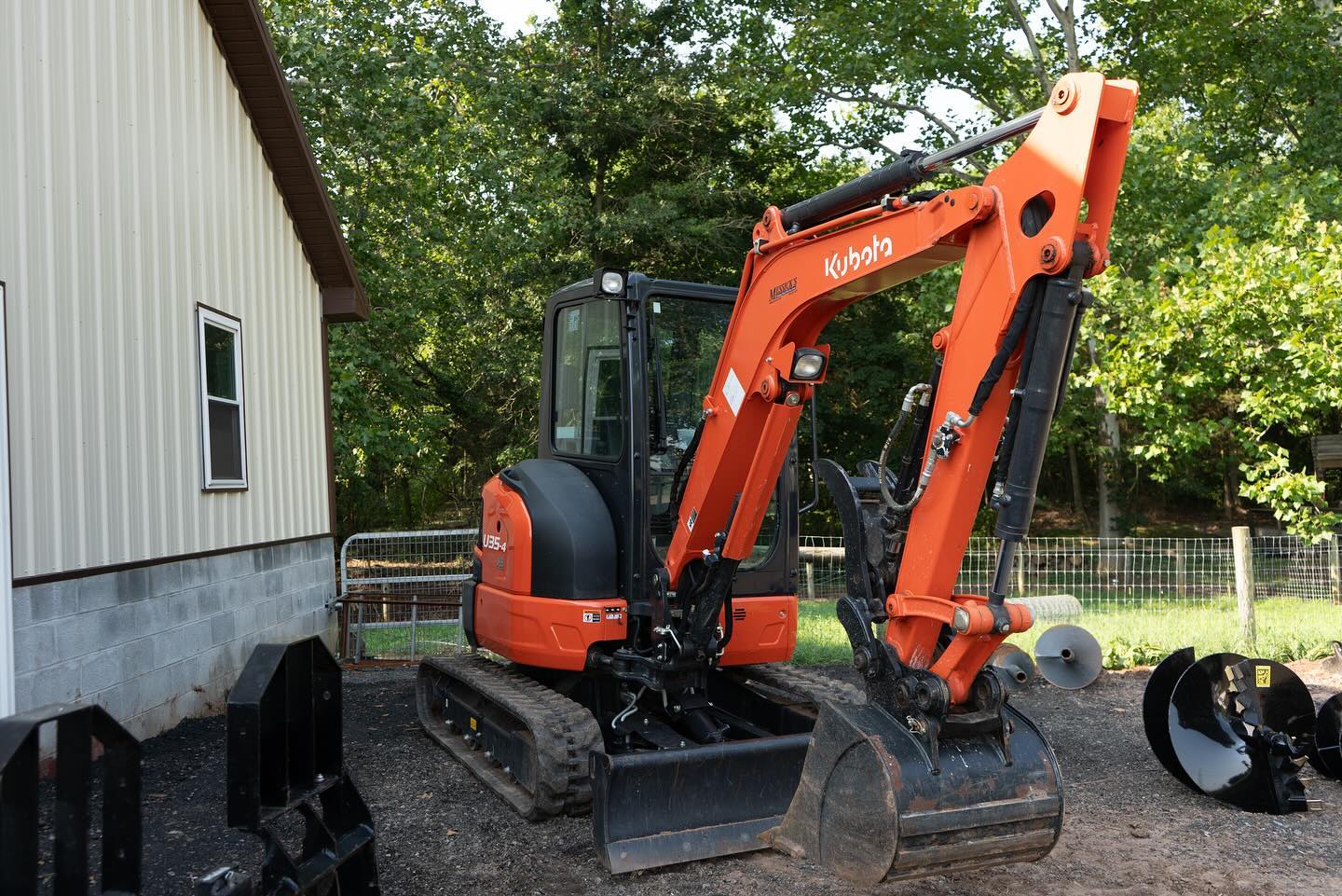 Kubota U35-4 Excavator With Thumb & Enclosed Cab